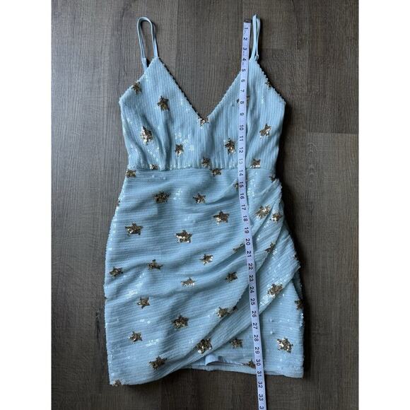 Superdown Dress Dina Mini Sequins Light Blue Star Embellished Size Small - Picture 5 of 8